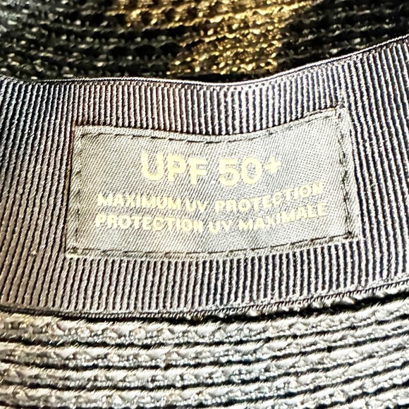 Eric Javits | Black Wide Brimmed Packable Hat SPF 50 - Picture 4 of 6